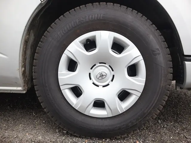 トヨタ ハイエース CBA-TRH214W(2WD)の写真23