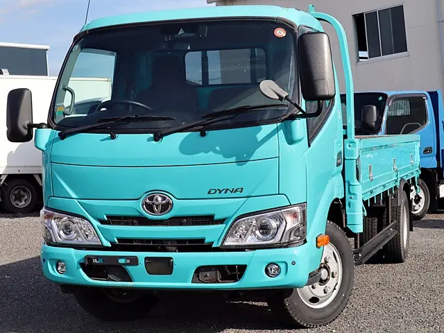 トヨタ ダイナ 2RG-XZU655(2WD)の写真1