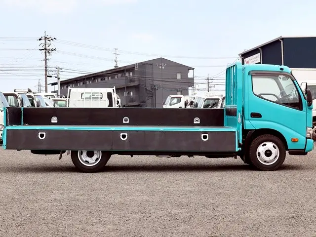 トヨタ ダイナ 2RG-XZU655(2WD)の写真10