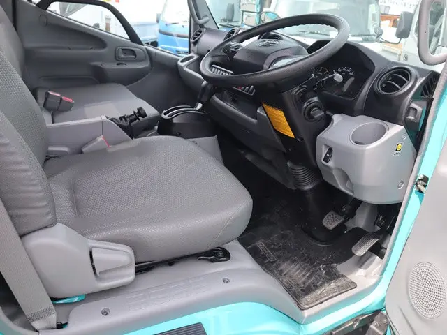 トヨタ ダイナ 2RG-XZU655(2WD)の写真31