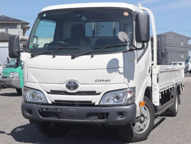 トヨタ ダイナ 2PG-XZU655(2WD)の写真1