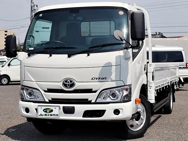 トヨタ ダイナ 2PG-XZU655(2WD)の写真2