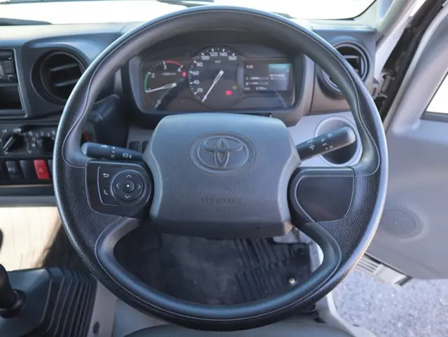 トヨタ ダイナ 2PG-XZU655(2WD)の写真4