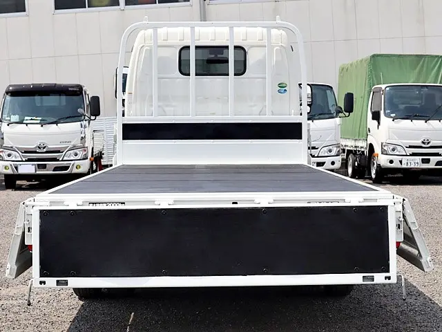 トヨタ ダイナ 2PG-XZU655(2WD)の写真11