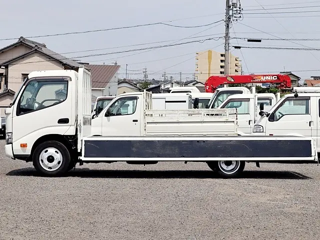 トヨタ ダイナ 2PG-XZU655(2WD)の写真13