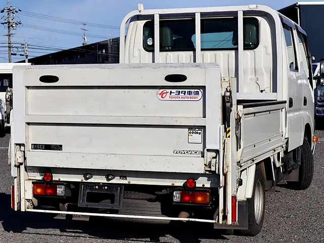 トヨタ トヨエース QDF-KDY231(2WD)の写真3