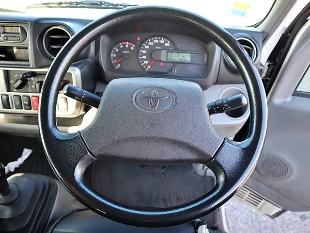 トヨタ トヨエース QDF-KDY231(2WD)の写真5