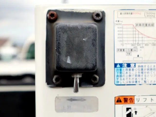 トヨタ トヨエース QDF-KDY231(2WD)の写真14
