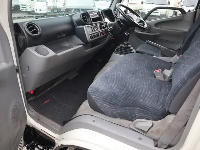 トヨタ トヨエース QDF-KDY231(2WD)の写真32