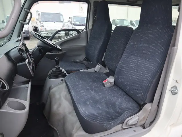 トヨタ トヨエース QDF-KDY231(2WD)の写真33