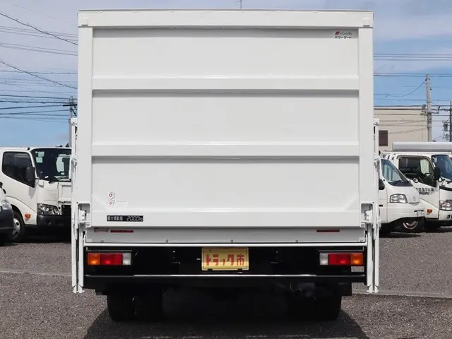 三菱 キャンター TPG-FEB50(2WD)の写真6