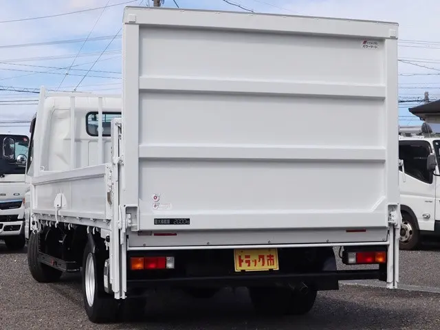三菱 キャンター TPG-FEB50(2WD)の写真7
