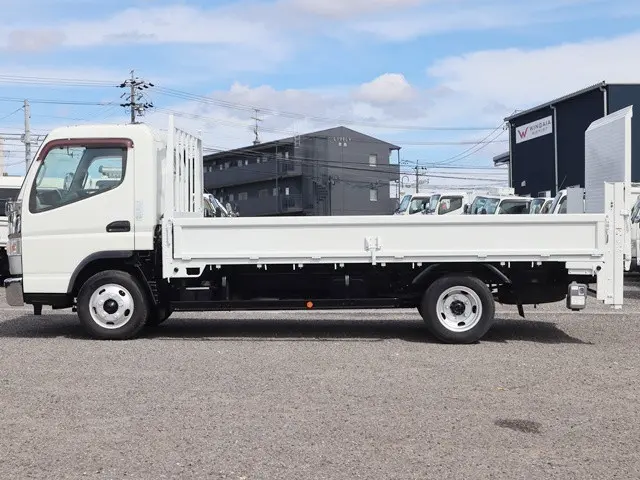 三菱 キャンター TPG-FEB50(2WD)の写真9