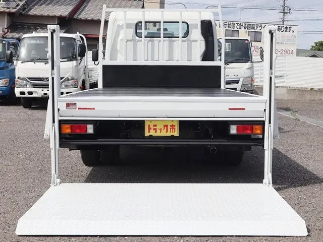三菱 キャンター TPG-FEB50(2WD)の写真11
