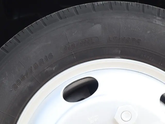 三菱 キャンター TPG-FEB50(2WD)の写真22