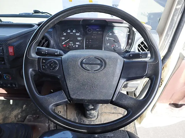 日野 レンジャー 2KG-FC2ABA(2WD)の写真4