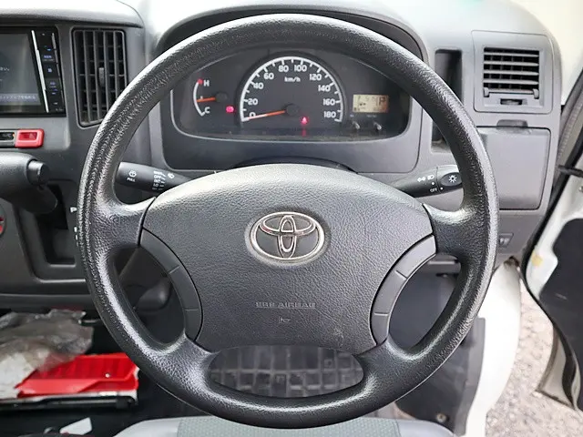 トヨタ タウンエーストラック DBF-S402U(2WD)の写真4