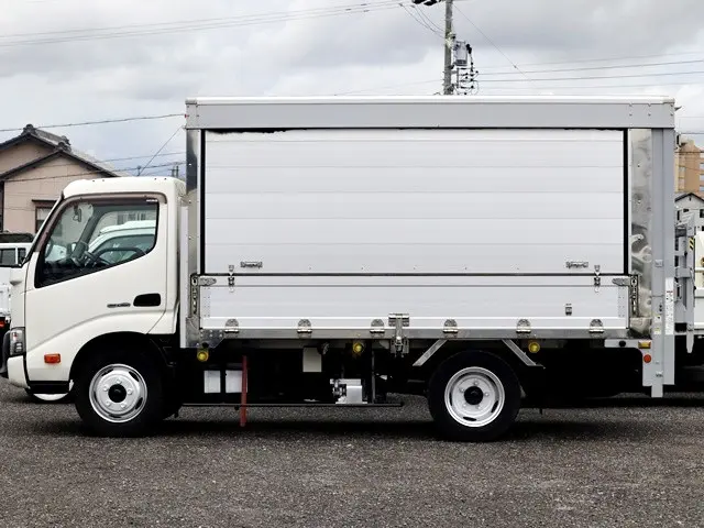 日野 デュトロ TKG-XZU645M(2WD)の写真9