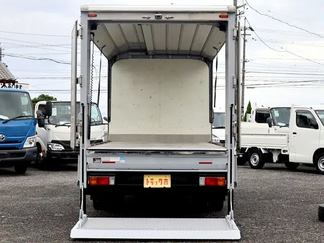 日野 デュトロ TKG-XZU645M(2WD)の写真16