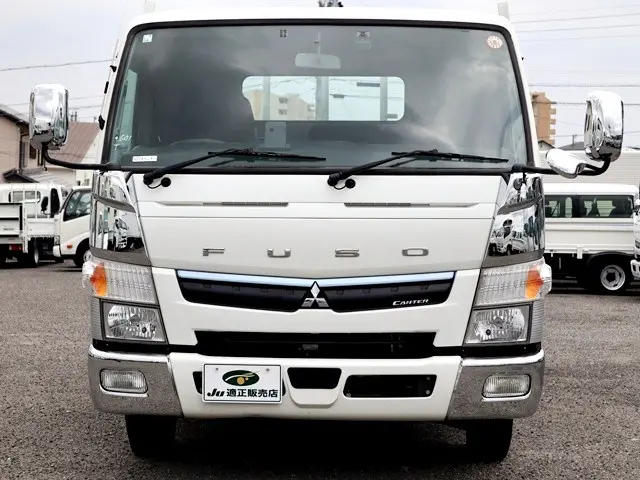 三菱 キャンター 2RG-FEB20(2WD)の写真3