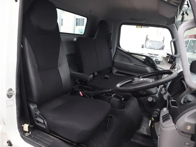 三菱 キャンター 2RG-FEB20(2WD)の写真30