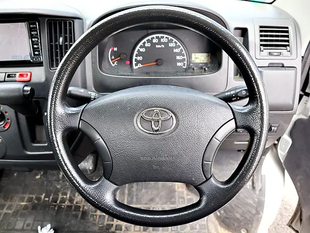 トヨタ タウンエーストラック DBF-S402U(2WD)の写真4