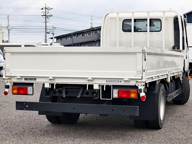 トヨタ トヨエース TPG-XZU710(2WD)の写真3