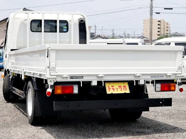 トヨタ トヨエース TPG-XZU710(2WD)の写真7