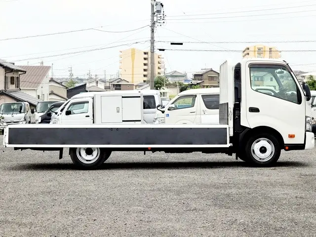 トヨタ トヨエース TPG-XZU710(2WD)の写真10