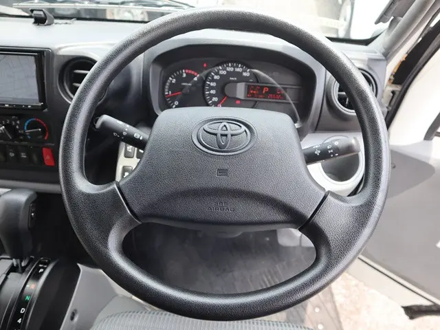 トヨタ トヨエース TPG-XZU710(2WD)の写真32
