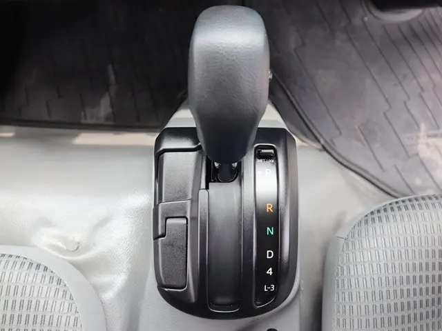 トヨタ トヨエース TPG-XZU710(2WD)の写真33
