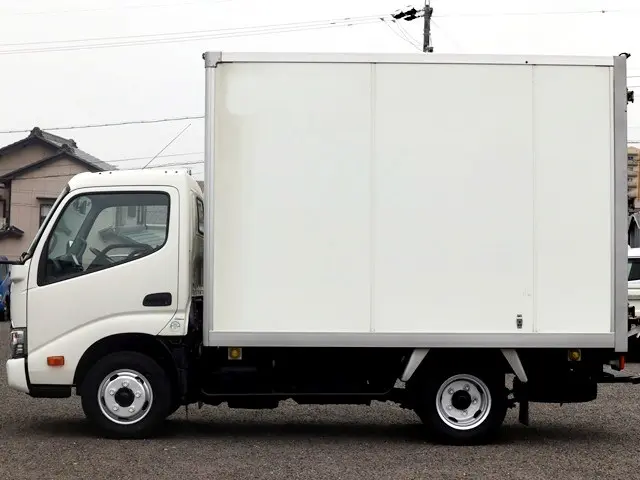 トヨタ ダイナ TPG-XZU605(2WD)の写真9