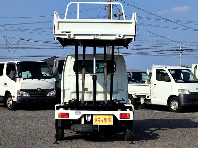 スズキ キャリイ EBD-DA16T(4WD)の写真18