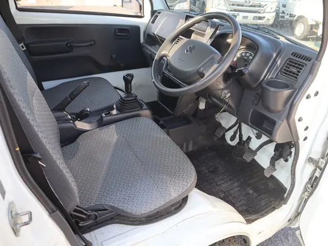 スズキ キャリイ EBD-DA16T(4WD)の写真30