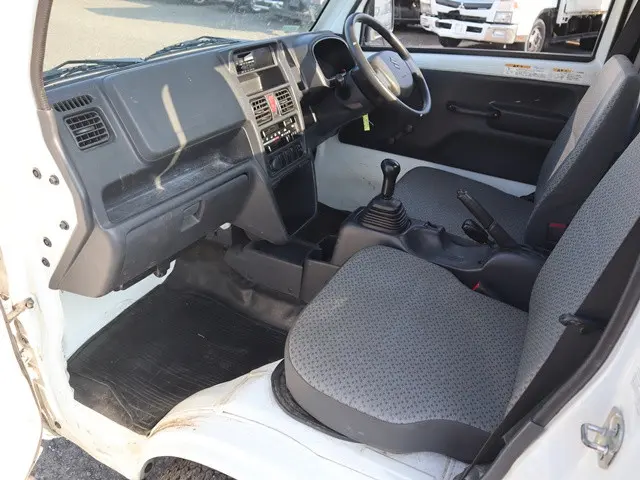 スズキ キャリイ EBD-DA16T(4WD)の写真32