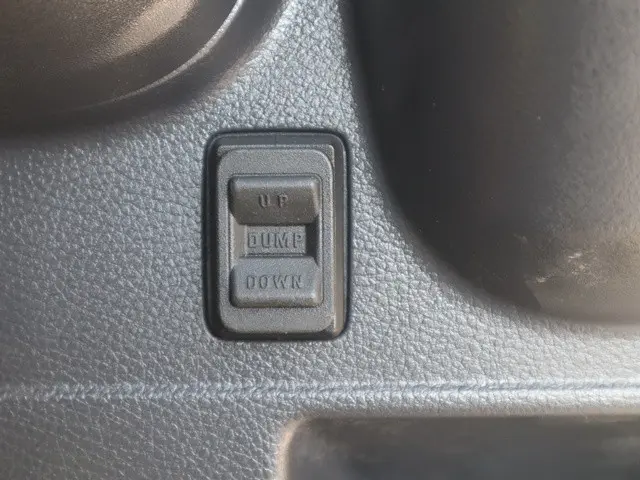 スズキ キャリイ EBD-DA16T(4WD)の写真37