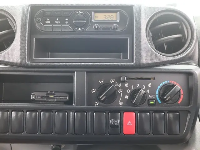 トヨタ トヨエース ABF-TRY220(2WD)の写真36