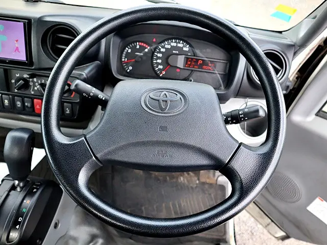 トヨタ トヨエース TPG-XZC645(2WD)の写真4