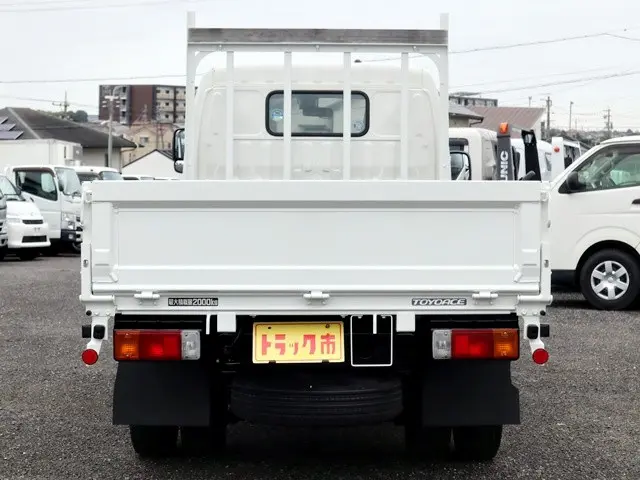 トヨタ トヨエース TPG-XZC645(2WD)の写真6