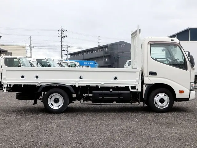 トヨタ トヨエース TPG-XZC645(2WD)の写真8