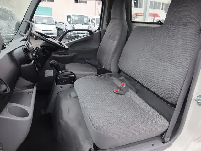 トヨタ トヨエース TPG-XZC645(2WD)の写真33