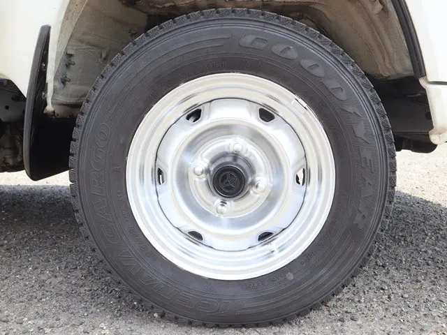 トヨタ タウンエーストラック GK-KM70(2WD)の写真23