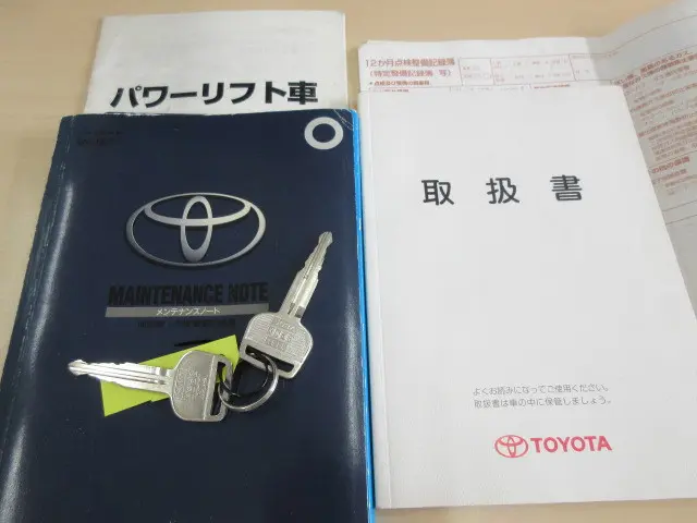 トヨタ タウンエーストラック GK-KM70(2WD)の写真40
