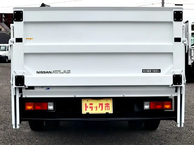 日産 アトラス 2RG-FGA2W(4WD)の写真6