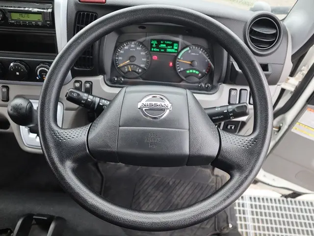 日産 アトラス 2RG-FGA2W(4WD)の写真36