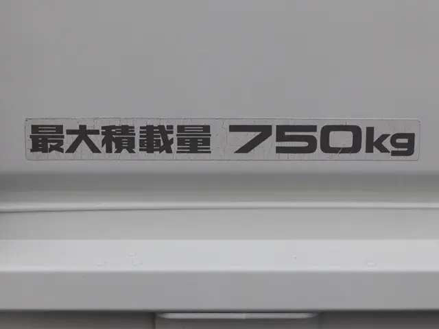 トヨタ タウンエーストラック GK-KM70(2WD)の写真17
