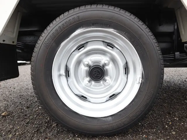 トヨタ タウンエーストラック GK-KM70(2WD)の写真29