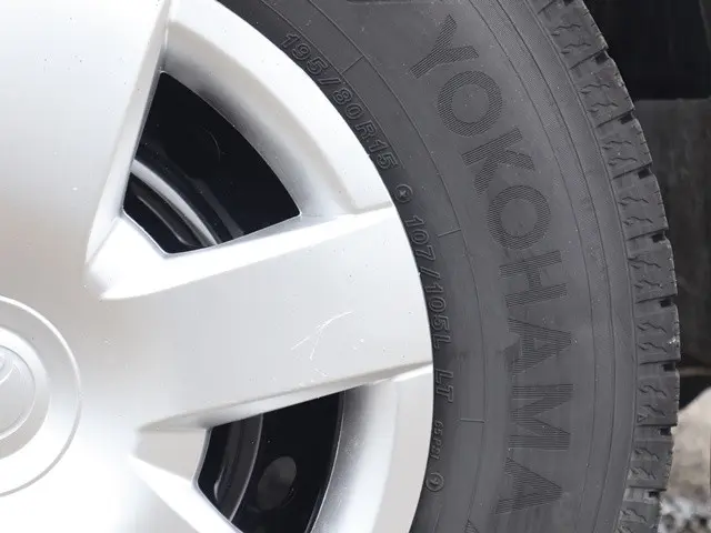 トヨタ ハイエースバン 3BF-TRH200V(2WD)の写真24