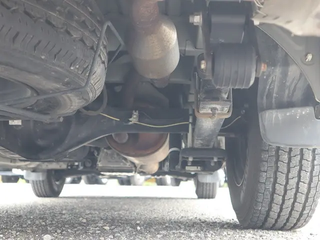 トヨタ ハイエースバン 3BF-TRH200V(2WD)の写真31