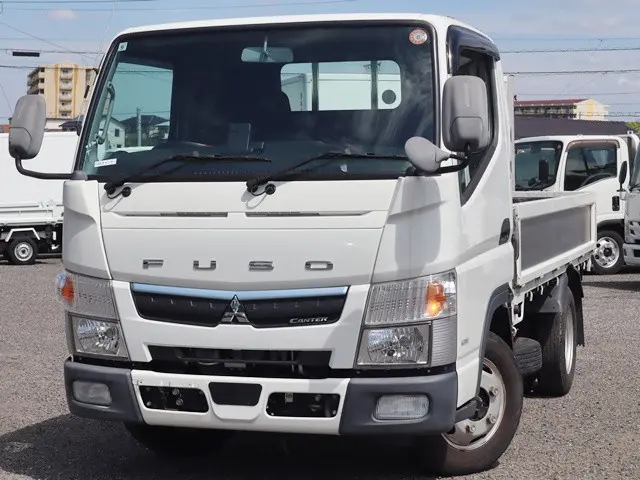 三菱 キャンター 2RG-FBA20(2WD)の写真1